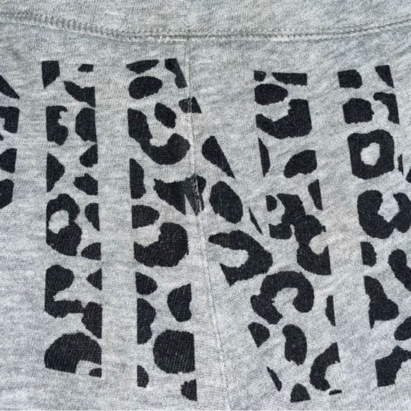 PINK Victoria’s Secret Shorts - Picture 6 of 8